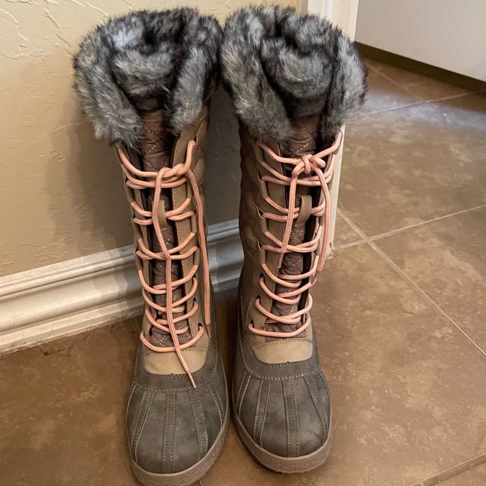 Pink and grey winter snow boots